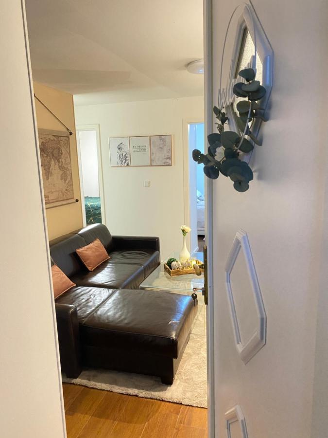 Sweet Flat With 2 Bedrooms Split Croatia 외부 사진
